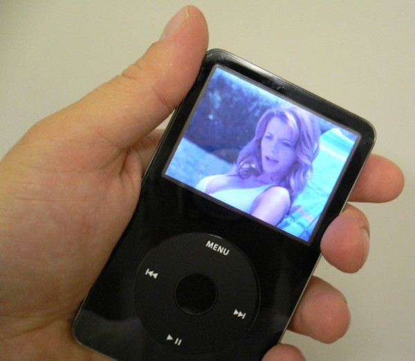 iPod Video 30GB Playing Video