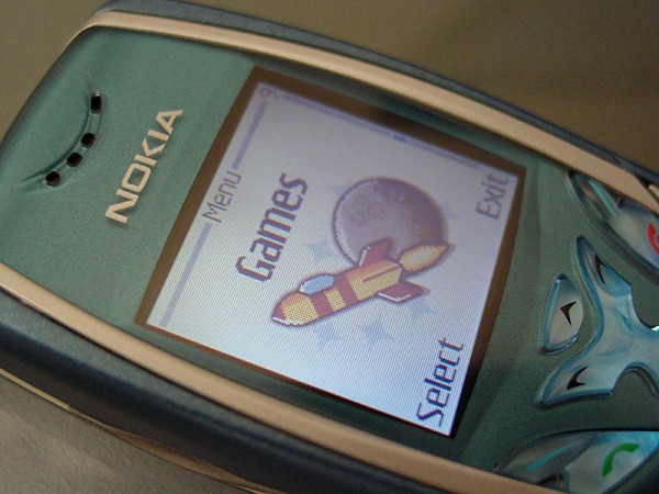 Nokia 7210 pic2