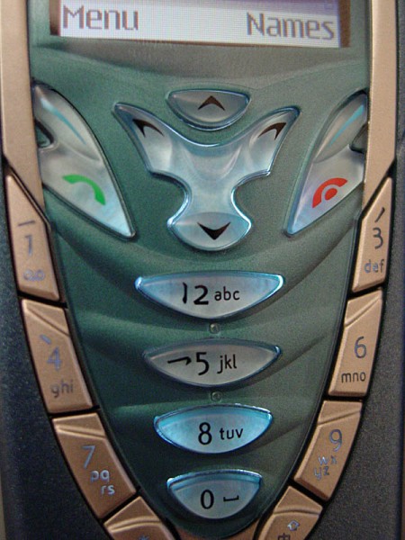 Nokia 7210 pic3