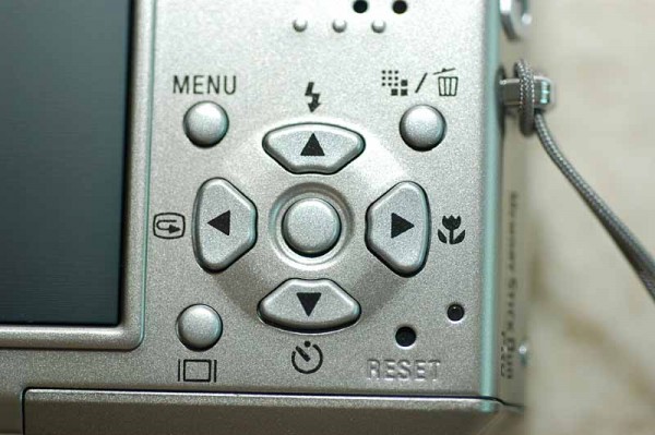 Sony T1 Digital Camera buttons