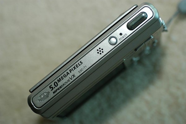 Sony T1 Digital Camera top