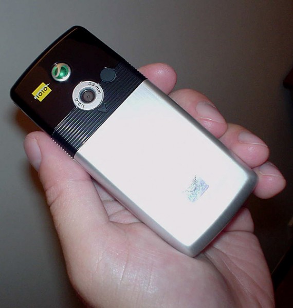 Sony Ericsson T610 Back
