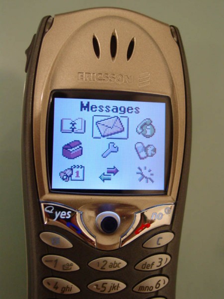 Ericsson T68 Mobile Phone menu