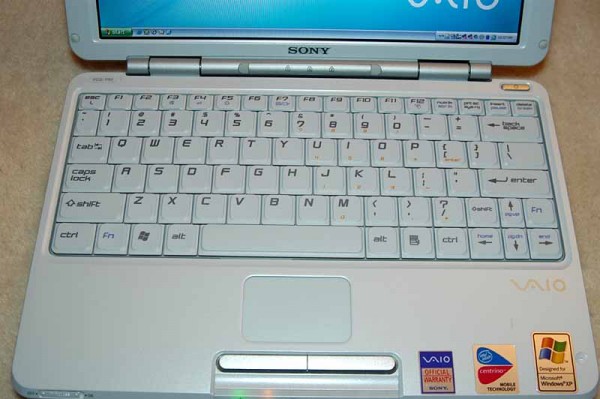 Sony TR2 Laptop keyboard