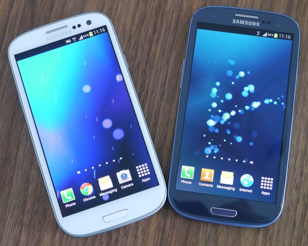 Galaxy S3 White & Blue - screen